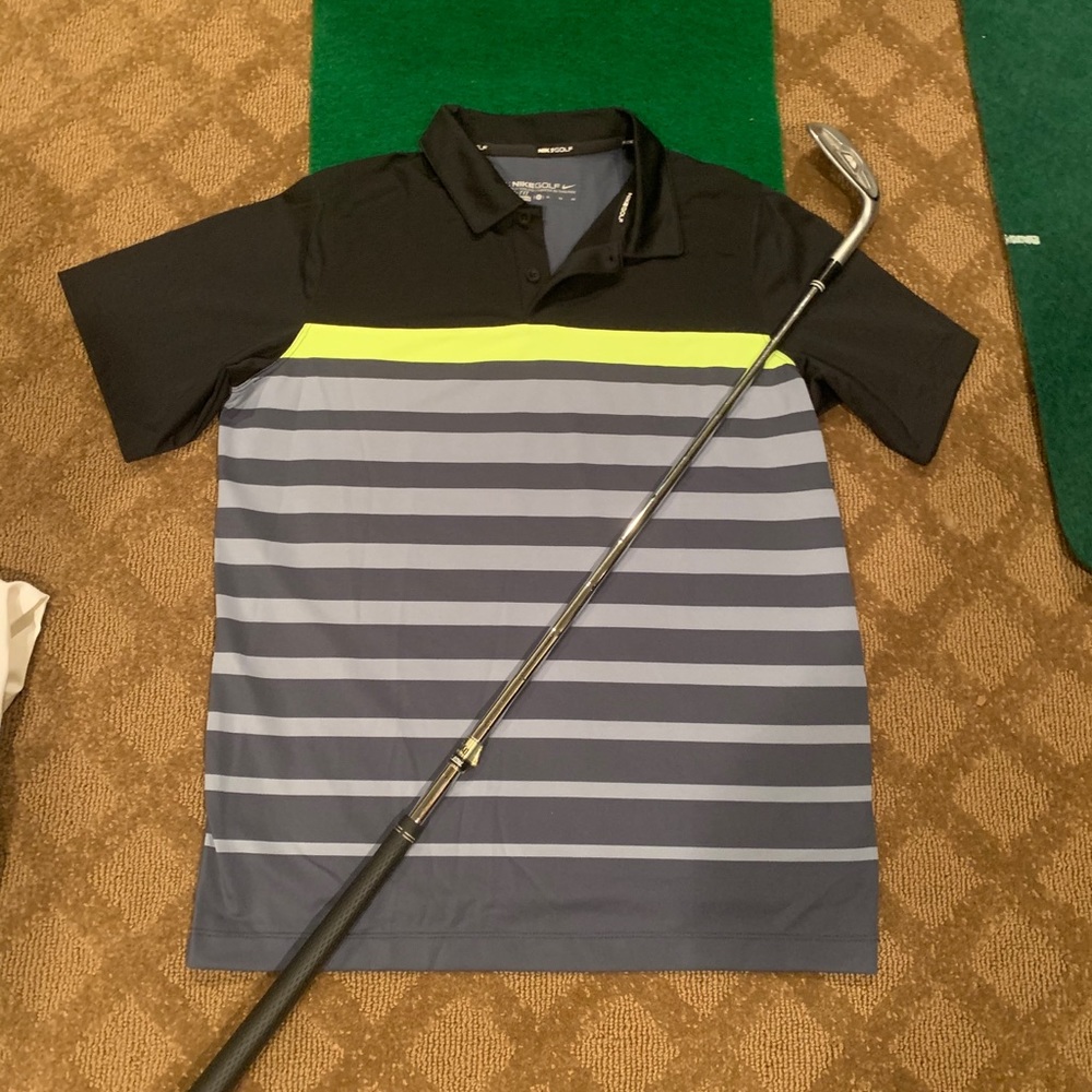 Nike Golf XL boys polo shirt!Like NEW!!